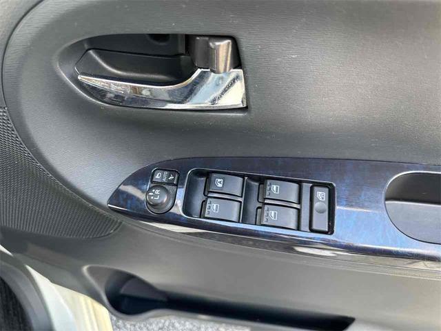 タント カスタムＸ　トップエディションＳＡＩＩ　バックカメラ　両側スライド・片側電動　ナビ　ＴＶ　クリアランスソナー　衝突被害軽減システム　スマートキー　アイドリングストップ　電動格納ミラー　ベンチシート　ＣＶＴ　ＥＳＣ　ＣＤ　ＵＳＢ（9枚目）