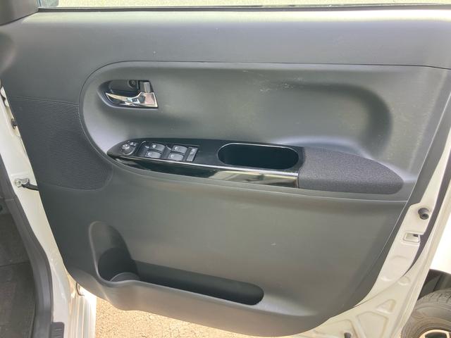 タント カスタムRS スマートセレクションSA ターボ 両側オートスライドドア 8インチSDナビフルセグTV バックモニター キーフリー プッシュスタート 純正エアロ 純正アルミ(17枚目)