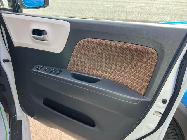 モコ Ｘ　走行３．７万キロ　キーフリー　プッシュスタート　オートエアコン　ＣＤ（17枚目）