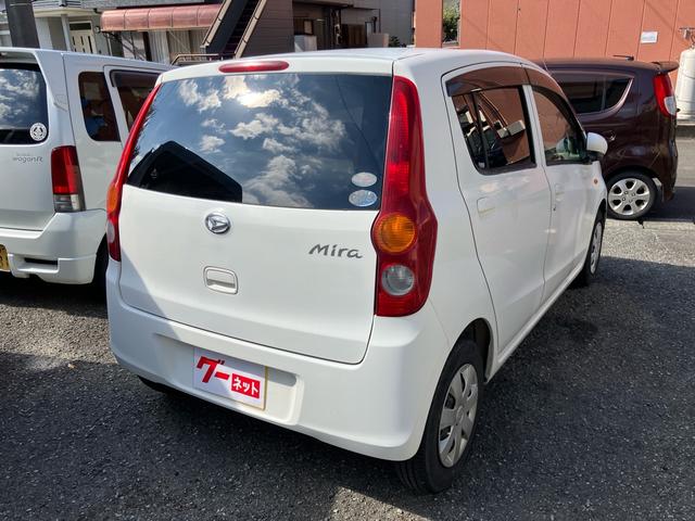 ミラ Ｌ　５ドアモデル　キーレスエントリー　電動格納ミラー　車検９年１０月（4枚目）