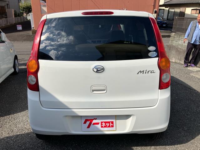 ミラ Ｌ　５ドアモデル　キーレスエントリー　電動格納ミラー　車検９年１０月（5枚目）