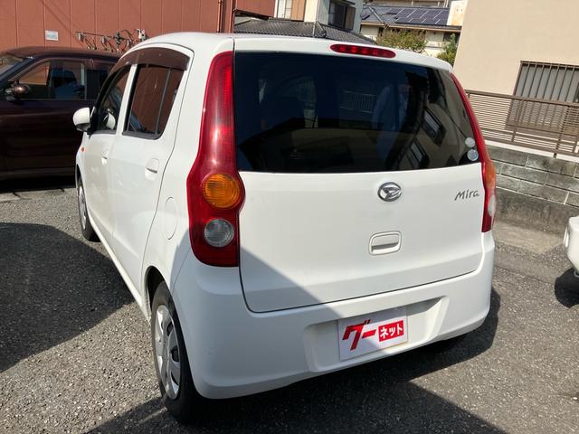 ミラ Ｌ　５ドアモデル　キーレスエントリー　電動格納ミラー　車検９年１０月（6枚目）