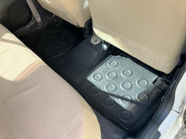 ミラ Ｌ　５ドアモデル　キーレスエントリー　電動格納ミラー　車検９年１０月（12枚目）