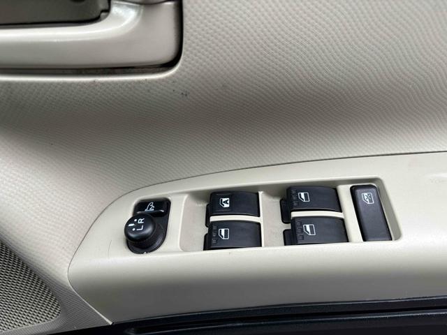 タントエグゼ Ｇ　ＥＴＣ　ナビ　ＴＶ　ＨＩＤ　スマートキー　アイドリングストップ　電動格納ミラー　ＣＶＴ　盗難防止システム　ＡＢＳ　アルミホイール　衝突安全ボディ　エアコン　パワーステアリング　パワーウィンドウ（12枚目）