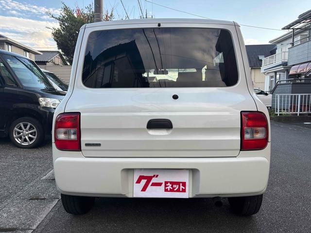 アルトラパン モード　インタークーラーターボ　ナビＴＶ　ベンチシート　コラム４速オートマ　ＣＤ　ＤＶＤ再生　アルミホイール　エアコン　パワーウィンドウ　運転席エアバッグ　助手席エアバッグ（16枚目）