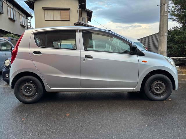 ミラ Ｘスペシャル　５速マニュアル　ドライブレコーダー　ＥＴＣ　キーレスエントリー　盗難防止システム　ＡＢＳ　ＣＤ　ミュージックプレイヤー接続可　衝突安全ボディ　エアコン　パワーステアリング　パワーウィンドウ（12枚目）