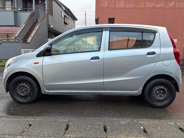 ミラ Ｘスペシャル　５速マニュアル　ドライブレコーダー　ＥＴＣ　キーレスエントリー　盗難防止システム　ＡＢＳ　ＣＤ　ミュージックプレイヤー接続可　衝突安全ボディ　エアコン　パワーステアリング　パワーウィンドウ（16枚目）