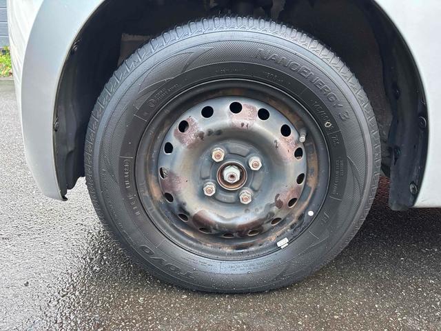 ミラ Ｘスペシャル　５速マニュアル　ドライブレコーダー　ＥＴＣ　キーレスエントリー　盗難防止システム　ＡＢＳ　ＣＤ　ミュージックプレイヤー接続可　衝突安全ボディ　エアコン　パワーステアリング　パワーウィンドウ（19枚目）