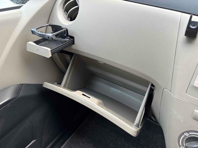 ミラ Ｘスペシャル　５速マニュアル　ドライブレコーダー　ＥＴＣ　キーレスエントリー　盗難防止システム　ＡＢＳ　ＣＤ　ミュージックプレイヤー接続可　衝突安全ボディ　エアコン　パワーステアリング　パワーウィンドウ（31枚目）