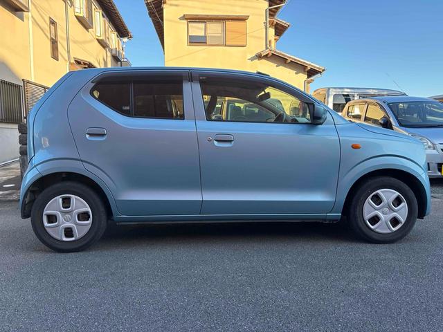 アルト Ｓ　エネチャージ　キーレスエントリー　アイドリングストップ　電動格納ミラー　シートヒーター　ＣＶＴ　盗難防止システム　ＡＢＳ　ＥＳＣ　ＣＤ　ミュージックプレイヤー接続可　衝突安全ボディ（17枚目）