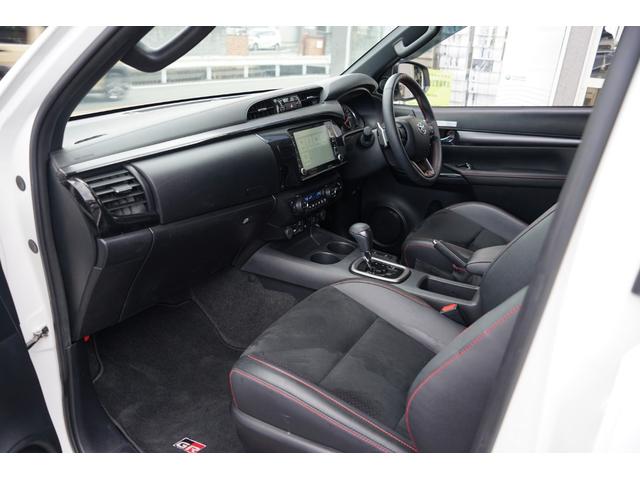 ハイラックス Z GRスポーツ ロールバー トノカバー ディスプレイオーディオ ナビ 全方位カメラ ETC(42枚目)