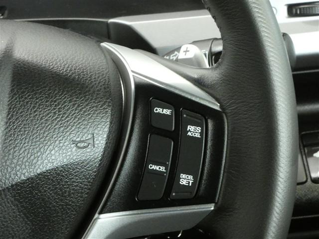 ステップワゴンスパーダ Ｚ　クールスピリット　メモリナビ　アルミ　バックカメ　ダブルエアコン　ワンオーナー　キーフリー　ナビＴＶ　横滑防止　ＤＶＤ視聴可能　フルオートエアコン　パワーウインドウ　Ａクルーズ　三列シート　運転席エアバック　パワステ（6枚目）