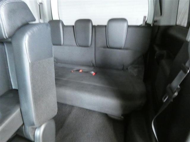 ステップワゴンスパーダ Ｚ　クールスピリット　メモリナビ　アルミ　バックカメ　ダブルエアコン　ワンオーナー　キーフリー　ナビＴＶ　横滑防止　ＤＶＤ視聴可能　フルオートエアコン　パワーウインドウ　Ａクルーズ　三列シート　運転席エアバック　パワステ（20枚目）