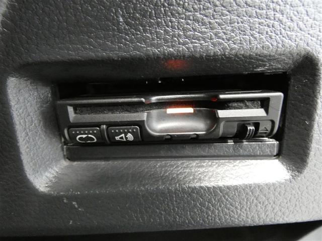 スペーシアカスタム ＸＳ　Ｒカメ　ｉストップ　イモビライザー　ナビＴＶ　パワーウィンド　ＰＳ　ミュージックプレイヤー接続可　地デジＴＶ　メモリーナビ　ＡＷ　Ｓキー　助手席エアバッグ　ＥＴＣ　ＤＶＤ再生　ＡＡＣ　１オーナー（9枚目）