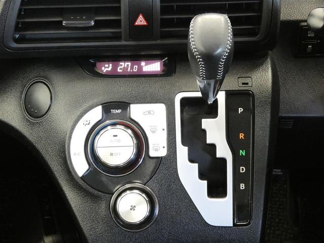 シエンタ ハイブリッド　ファンベースＧ　クエロ　両側パワースライドドア　ＬＥＤヘッドライト　点検記録簿　フルセグＴＶ　スマートキー　ナビＴＶ　ドライブレコーダー　キーフリー　ＥＴＣ　ＤＶＤ再生　ＡＢＳ　横滑り防止装置　ワンオーナー　エアコン（15枚目）