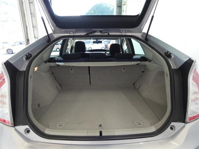 プリウス Ｓツーリングセレクション　スマキ－　ローダウン　Ｂカメ　地デジフルセグ　サイドエアバッグ　アルミ装備　イモビライザー　１オナ　キーレス　Ｗエアバック　ＬＥＤランプ　横滑り防止機能　パワステ　エアＢ　ＴＶナビ　ＡＵＴＯエアコン（18枚目）