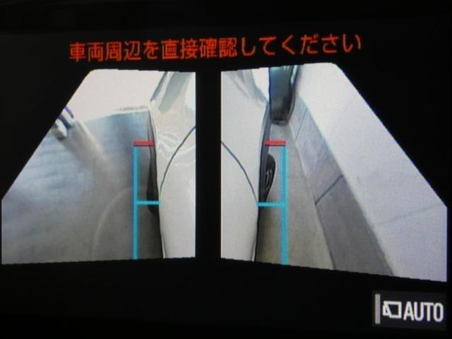 ヤリスクロス ハイブリッドＺ　ドライブレコーダ　インテリジェントキー　アルミホイル　ＬＥＤライト　１オ－ナ－　リアカメラ　ナビ　クルーズコントロール　整備記録簿　横滑り防止システム　メモリーナビゲーション　電動シ－ト　パワステ（11枚目）