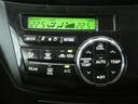 左右独立温度コントロールフルオートエアコンです。運転席・助手席それぞれ独立して温度設定が行えるので、助手席の大切な方も快適な室温でおくつろぎいただけます。