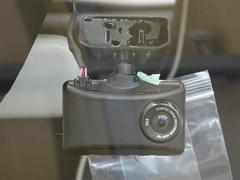 ����ɬ���ʤΥɥ饤�֥쥳��������ܼ֤Ǥ����⤷��ξ��̤�Ͽ�˻Ĥ������Ǥ��ޤ�������ΰ�����ž�򿴤����ޤ��礦�� 7