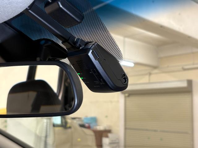 フリード Ｇ　ナビフルセグＢカメラＥＴＣＬＥＤＡＷ　Ａクルーズ　記録簿　３列シート　カーテンエアバック　ＬＥＤヘッドライト　パワーウインドウ　地デジ　Ｒカメラ　ＶＳＡ　ＵＳＢ　ドライブレコーダー　エアコン　キーフリ（25枚目）