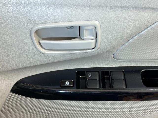 デイズ Ｊ　ＣＤラジオ　横滑り防止装置付　レーダーＢ　禁煙　ＷＳＲＳ　パワーウィンド　キーフリー　ワンオーナー車　記録簿有り　ＳＲＳ　ＰＳ　ＡＣ　ＡＢＳ（19枚目）