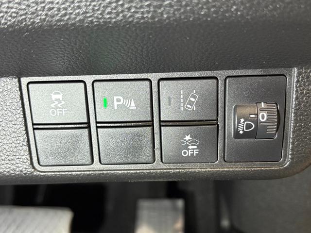 N-WGNカスタム Lホンダセンシング 社外ナビフルセグBカメラETCLEDAW クリソナ ETC付き ブレーキサポート 1オーナ ECON 禁煙 整備記録簿 スマ-トキ- エアコン ナビ&TV バックカメラ LEDヘッド オートクルーズ(21枚目)