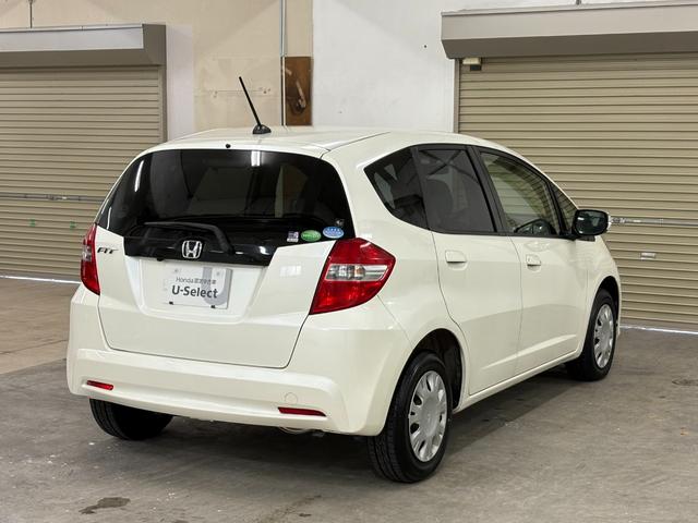 フィット 13G・スマートセレクション ナビワンセグBカメラETC Wエアバッグ Bモニター ETC付き DVD再生 キーフリー PS オートエアコン スマキ- PW エアバック ABS ナビTV(9枚目)