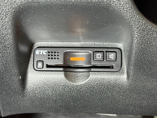 フィット 13G・スマートセレクション ナビワンセグBカメラETC Wエアバッグ Bモニター ETC付き DVD再生 キーフリー PS オートエアコン スマキ- PW エアバック ABS ナビTV(19枚目)