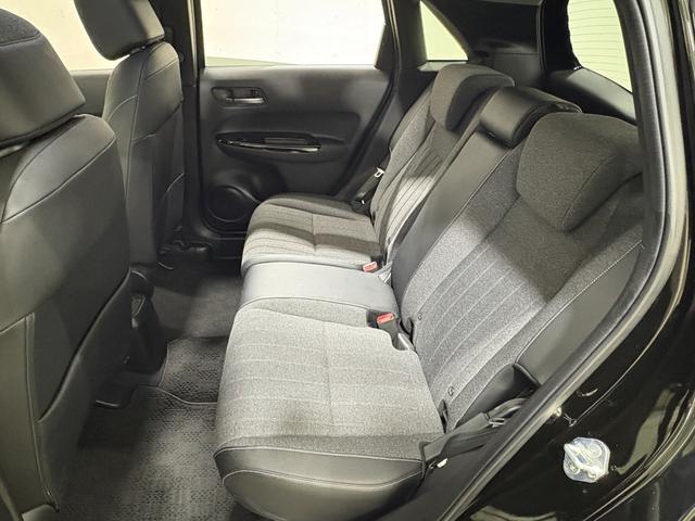 フィット ホーム ナビBカメラETCLEDAW 衝突軽減ブレーキ リアカメ LEDライト クリアランスソナー ドラレコ エアバッグ iストップ スマ-トキ- ETC車載器 Wエアバック USBポート フルオートエアコン(30枚目)