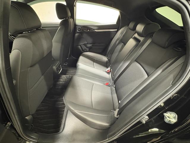 シビック ハッチバック ナビフルセグBカメラETCLEDAW 追突軽減ブレーキ Bモニター 横滑防止 シートヒーター付き LEDライト フルセグTV スマートキー AAC ナビ・TV ドラレコ サイドカーテンエアバック(31枚目)