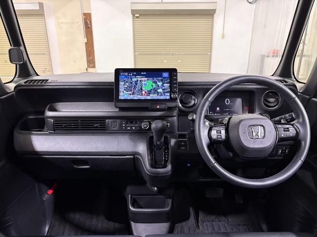 Ｎ－ＢＯＸカスタム ターボ　ナビフルセグＢカメラＥＴＣＬＥＤＡＷ　衝突被害軽減　キーフリー　Ｐセンサー　ＥＳＣ　パワステ　ＤＶＤ再生　両席エアバック　サイドエアバッグ　ターボ車　ＵＳＢ接続　スマキー　パワーウィンドウ　ＡＢＳ（3枚目）