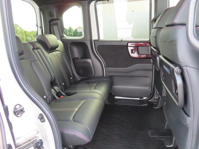 Ｎ－ＢＯＸカスタム Ｌターボ　地デジチューナー　１オーナー　禁煙　ターボエンジン　ＰＳ　カーテンエアバック　シートヒータ　エアバック　スマートキープッシュスタート　ＵＳＢ　ＡＡＣ　ＤＶＤ再生可　ＡＢＳ　バックカメラ付き（11枚目）