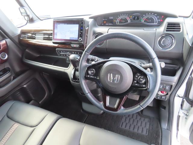 Ｎ－ＢＯＸカスタム Ｌターボ　地デジチューナー　１オーナー　禁煙　ターボエンジン　ＰＳ　カーテンエアバック　シートヒータ　エアバック　スマートキープッシュスタート　ＵＳＢ　ＡＡＣ　ＤＶＤ再生可　ＡＢＳ　バックカメラ付き（15枚目）