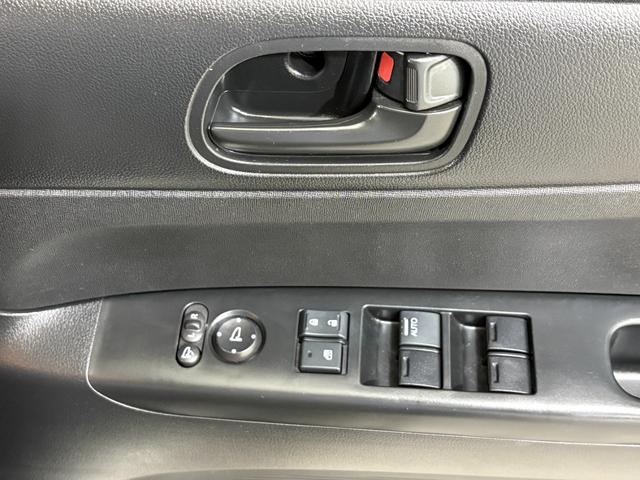 Ｎ－ＢＯＸ Ｇ・Ｌパッケージ　ナビＢカメラＥＴＣＨＩＤ　Ｉ－ＳＴＯＰ　カラーバックモニター　全席ＰＷ　ＡＡＣ　横滑り防止　スマートキー　ＡＢＳ　キーレスＥ　パワーステアリング　片側電動両側スライドドア　運転席エアバッグ　ドラレコ付（24枚目）