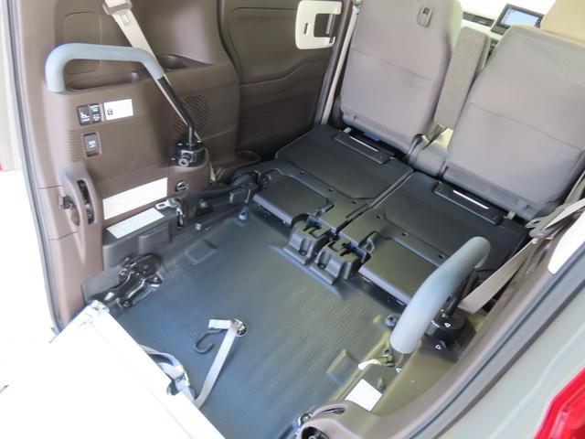 N-BOX L・スロープ アイドリングストップ カーテンエアバッグ LEDライト USB パワーステアリング VSA DVD再生 ワンオーナー スマートキー 禁煙車 リヤカメラ クルーズコントロール ETC(17枚目)