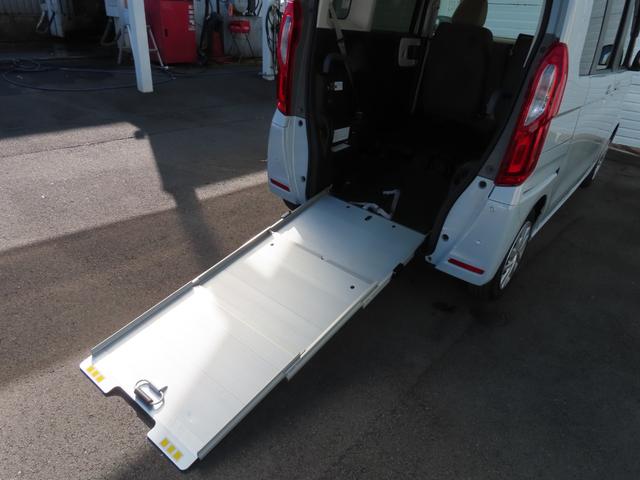 N-BOX L・スロープ アイドリングストップ カーテンエアバッグ LEDライト USB パワーステアリング VSA DVD再生 ワンオーナー スマートキー 禁煙車 リヤカメラ クルーズコントロール ETC(20枚目)