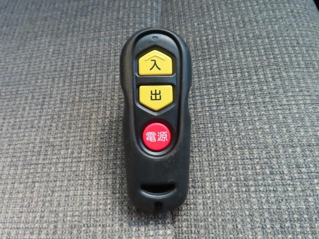 N-BOX L・スロープ アイドリングストップ カーテンエアバッグ LEDライト USB パワーステアリング VSA DVD再生 ワンオーナー スマートキー 禁煙車 リヤカメラ クルーズコントロール ETC(51枚目)