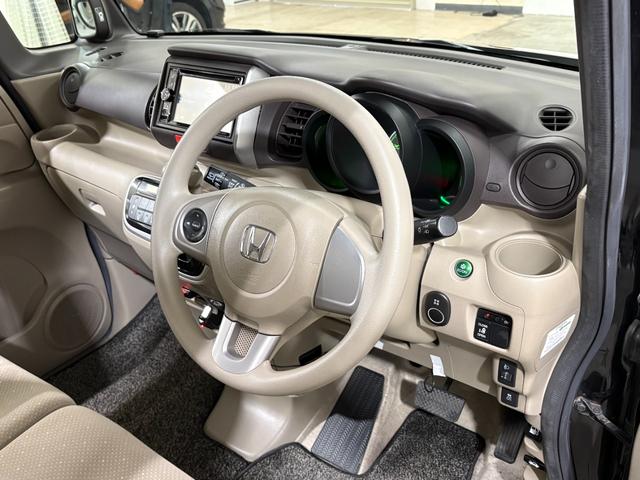 Ｎ－ＢＯＸ Ｇ・Ｌパッケージ　ナビワンセグＢカメラＥＴＣＡＷ　Ｉ－ＳＴＯＰ　メンテナンスノート　禁煙　カラーバックモニター　全席ＰＷ　ナビテレビ　１セグ　ＡＡＣ　横滑り防止　スマートキー　ＤＶＤ再生　ＡＢＳ　キーレスＥ　ドラレコ付（13枚目）