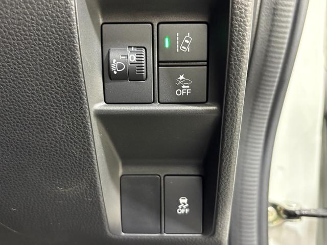 Ｎ－ＶＡＮ＋スタイル ファン　ナビフルセグＢカメラＬＥＤ　追突軽減ブレーキ　キーフリー　ＷＳＲＳ　ＤＶＤ再生　ＬＥＤヘッドランプ　運転席エアバッグ　スマートキー　フルセグＴＶ　クルーズコントロール　パワーウィンドー　両側スライド（19枚目）