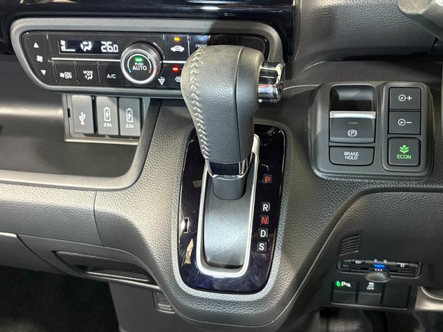 Ｎ－ＢＯＸカスタム Ｌターボ　ナビフルセグＢカメラＥＴＣＬＥＤＡＷ　地デジチューナー　衝突軽減ブレーキサポート　ＬＥＤヘッドライ　アイドリングＳ　ターボエンジン　ＰＳ　カーテンエアバック　シートヒータ　エアバック　ＵＳＢ　ＡＡＣ（18枚目）