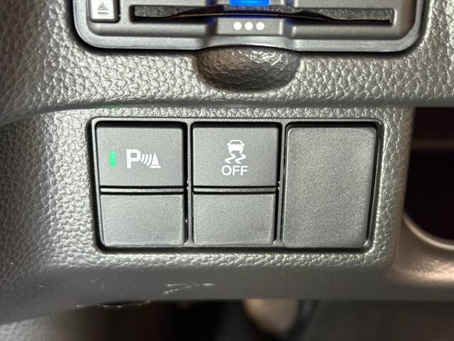 Ｎ－ＢＯＸカスタム Ｌターボ　ナビフルセグＢカメラＥＴＣＬＥＤＡＷ　地デジチューナー　衝突軽減ブレーキサポート　ＬＥＤヘッドライ　アイドリングＳ　ターボエンジン　ＰＳ　カーテンエアバック　シートヒータ　エアバック　ＵＳＢ　ＡＡＣ（21枚目）