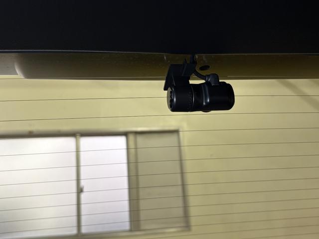 ヴェゼル ｅ：ＨＥＶＺ　ナビフルセグＢカメラＥＴＣＬＥＤＡＷ　衝突回避支援ブレーキ機能　スマキ　Ｐトランク　フルオートエアコン　Ｄレコ　エアバッグ　両席エアバック　Ｒカメ　パワーウィンドウ　ＬＥＤランプ　ソナー　クルーズＣ（27枚目）