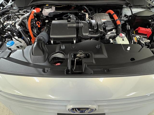 ヴェゼル ｅ：ＨＥＶＺ　ナビフルセグＢカメラＥＴＣＬＥＤＡＷ　衝突回避支援ブレーキ機能　スマキ　Ｐトランク　フルオートエアコン　Ｄレコ　エアバッグ　両席エアバック　Ｒカメ　パワーウィンドウ　ＬＥＤランプ　ソナー　クルーズＣ（37枚目）