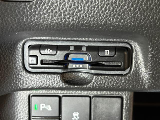 Ｎ－ＢＯＸカスタム ＥＸターボ　ナビフルセグＢカメラＥＴＣＬＥＤＡＷ　パーキングセンサー　記録簿　１オーナー　地デジ　ドライブレコーダー　前席シートヒーター　バックガイドモニター　カーテンエアバック　ＥＴＣ装備　禁煙　ＡＢＳ　ＤＶＤ（20枚目）