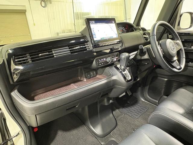 Ｎ－ＢＯＸカスタム ＥＸターボ　ナビフルセグＢカメラＥＴＣＬＥＤＡＷ　パーキングセンサー　記録簿　１オーナー　地デジ　ドライブレコーダー　前席シートヒーター　バックガイドモニター　カーテンエアバック　ＥＴＣ装備　禁煙　ＡＢＳ　ＤＶＤ（33枚目）