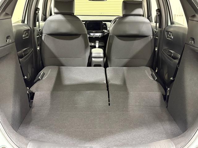 フィット ホーム　ディスプレイオーディオＢカメラＥＴＣＬＥＤ　衝突軽減　リアカメラ　ソナー　ＵＳＢ接続　ＡＡＣ　横滑り防止機能　サイドエアバック　ＬＥＤライト　クルーズコントロール　パワーウィンドウ　スマキー　ドラレコ（32枚目）