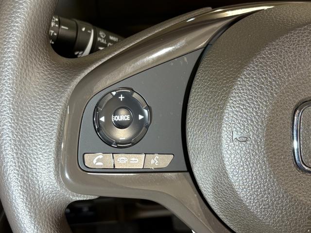 N-BOX L ナビBカメラLED 衝突回避支援ブレーキ I-STOP クリソナ PW パワステ Sヒーター スマ-トキ- 横滑り防止 LEDライト エアコン付き Wエアバック アクティブクルーズコントロール USB(23枚目)