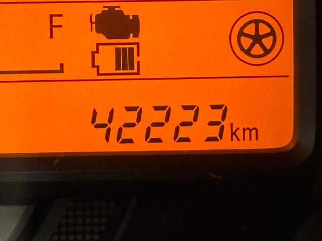 スペーシア ハイブリッドX ナビフルセグBカメラETCAW デュアルセンサーブレーキS 両側パワードア コーナーセンサ スマートエントリー 地デジフルセグ シ-トヒ-タ- ETC車載器 i-stop フリーキー ナビTV VDC(14枚目)