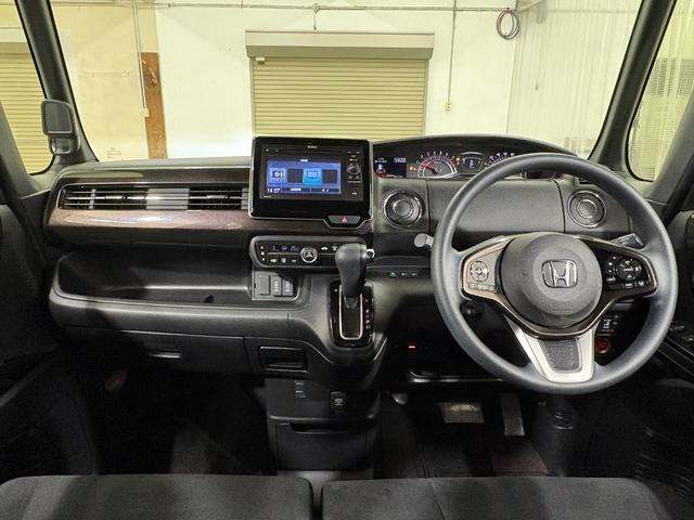 Ｎ－ＢＯＸカスタム Ｇ・Ｌホンダセンシング　ＣＤワンセグＢカメラＥＴＣＬＥＤＡＷ　助手席エアバッグ　１セグＴＶ　キーレス　アイドリングＳＴ　スマ－トキ－　リアカメラ　前車追従機能　サイドエアバッグ　ＬＥＤヘッドライト　ＵＳＢ　パワーステアリング（3枚目）