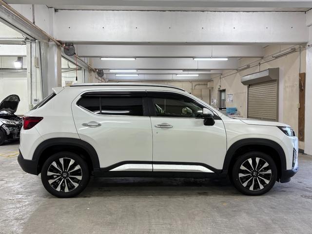 ＷＲ－Ｖ Ｚ＋　ナビフルセグＢカメラＥＴＣＬＥＤＡＷ　クリソナ　追突軽減ブレーキ　フルセグテレビ　サイドエアバッグ　ＵＳＢ　運転席エアバッグ　クルコン　横滑り防止　ドライブレコーダー　フルオートエアコン　キーフリー（7枚目）